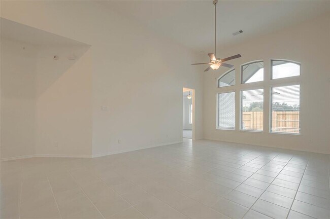 Building Photo - 1343 Vinter Mdws Ln