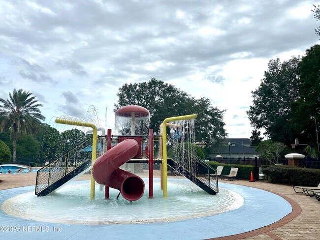 Building Photo - 395 Candlebark Dr