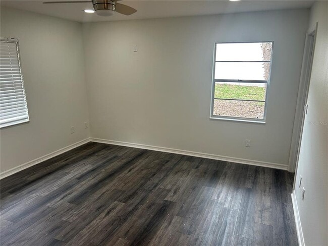 Building Photo - 54 Ivy Ln