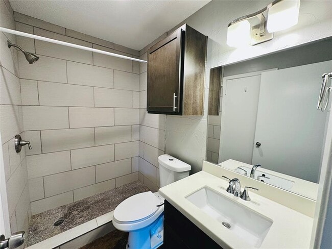 Building Photo - 3416 Willowrun Dr