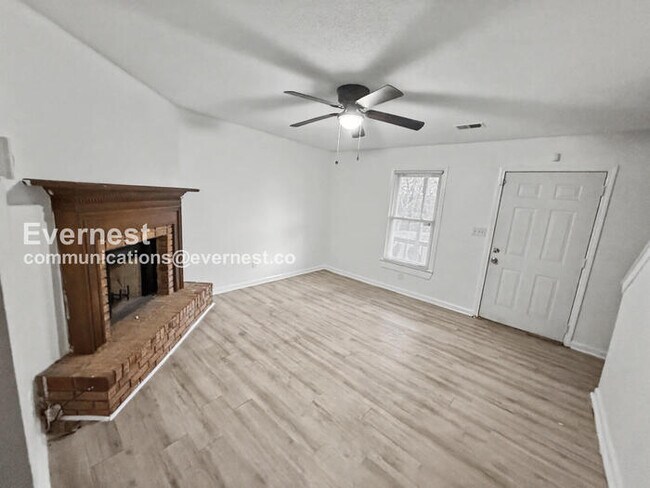 Building Photo - 426 Buckingham Cir