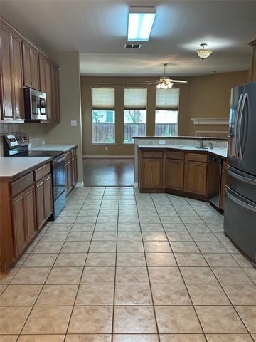 Building Photo - 1623 Mineral Springs Dr