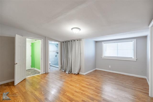 Building Photo - 890 Ross Ave