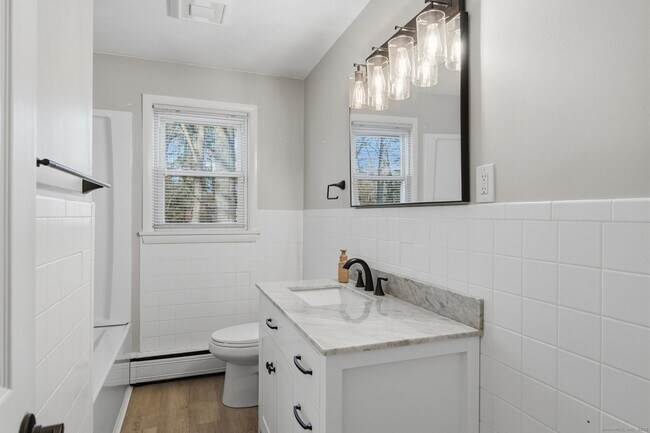 Building Photo - 269 Great Swamp Rd