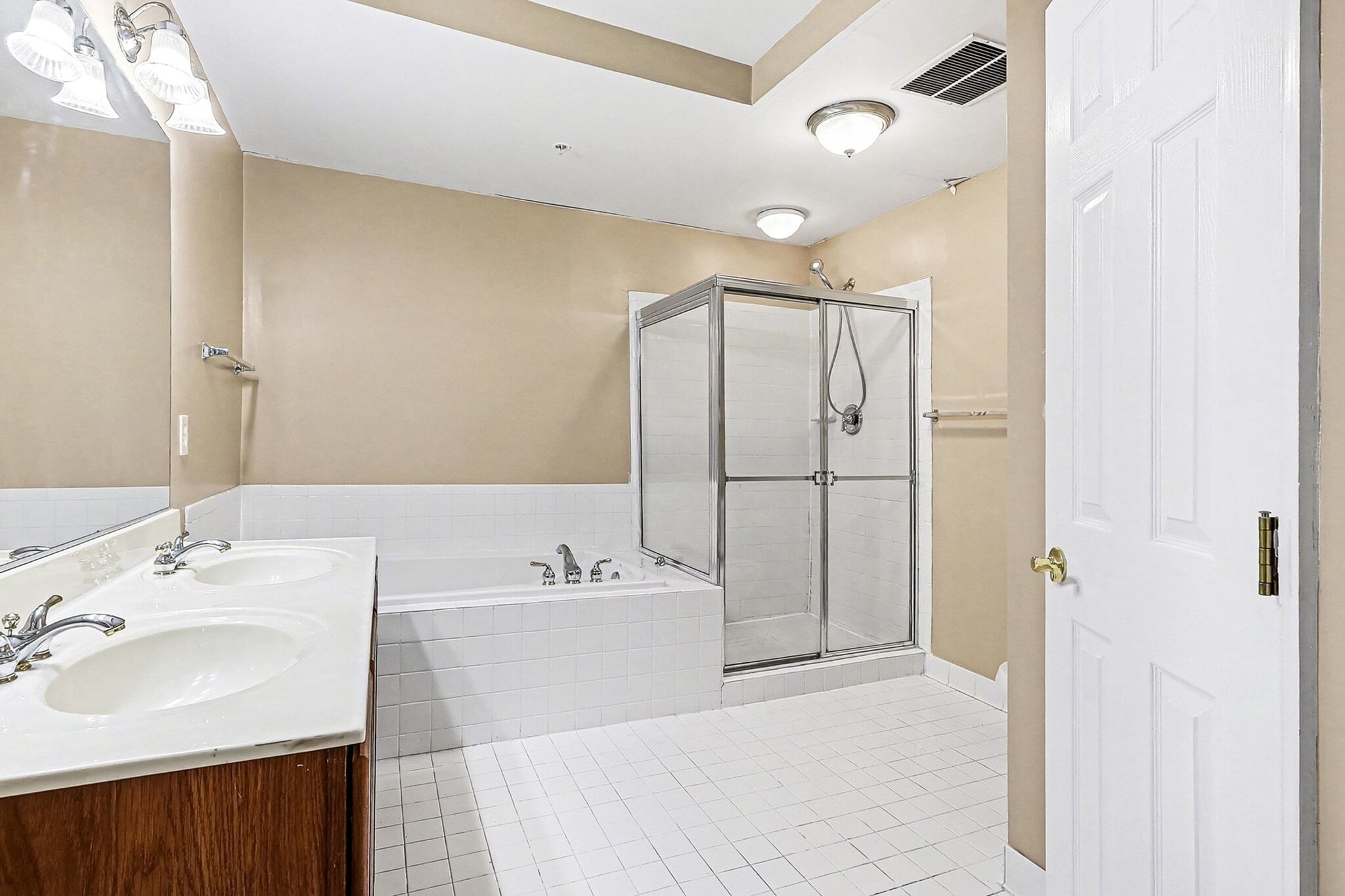 Building Photo - 4679 Red Admiral Way