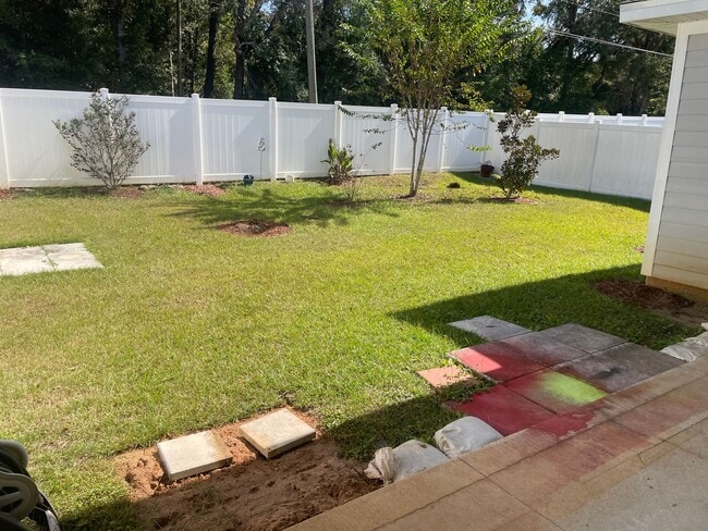 Building Photo - Beautiful 3/2 home for rent