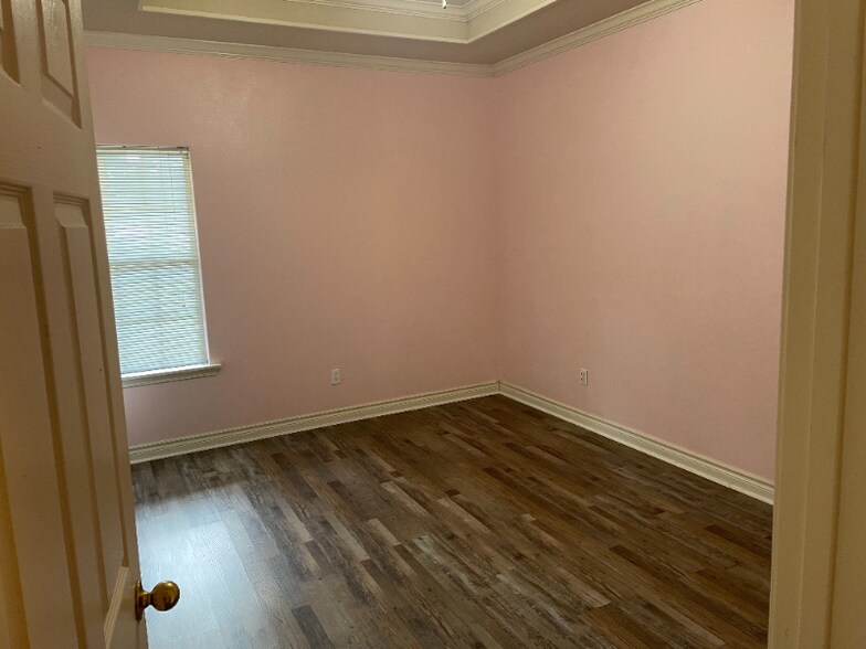 Building Photo - 179 Southern Charm Loop