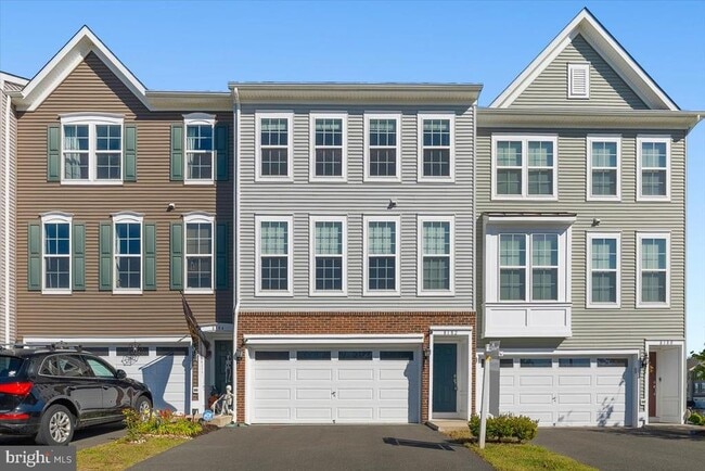 Building Photo - 8182 Broad Pl