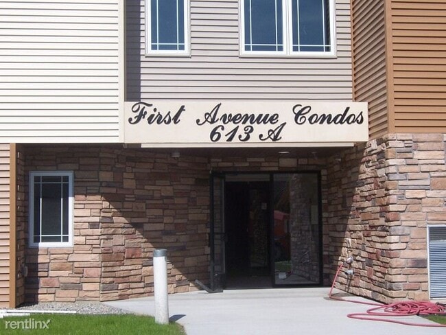 Building Photo - 3 br, 2 bath Condo - 1st Avenue Condos FUL...