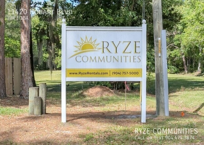 Building Photo - 11420 Hobart Blvd