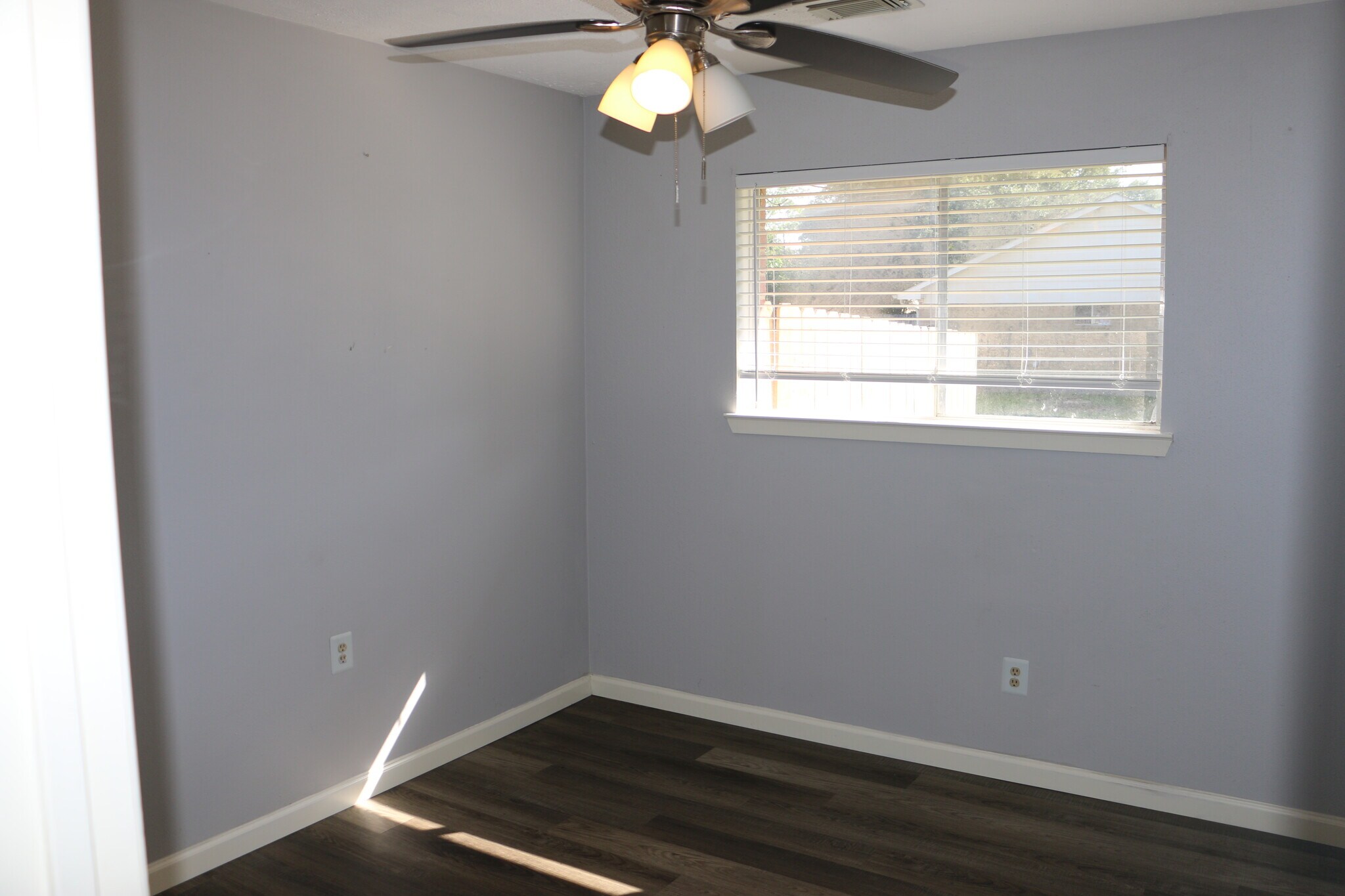 Building Photo - 446 Richvale Ln