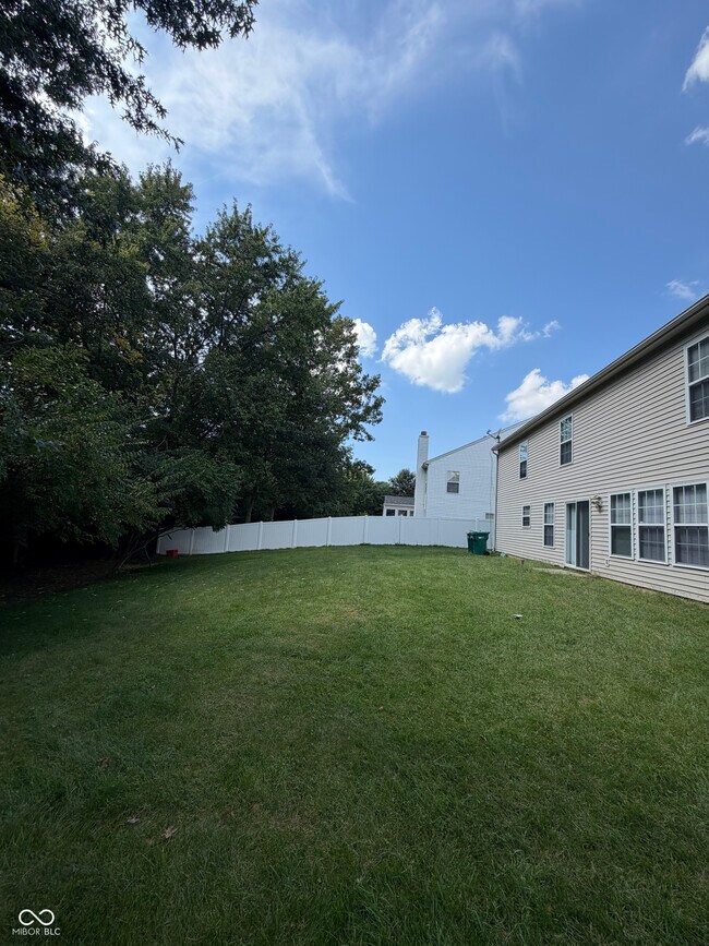 Building Photo - 10605 Carrie Ln