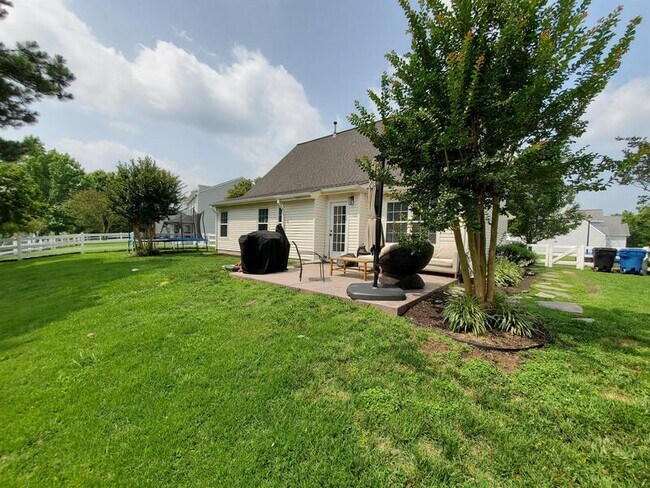 Building Photo - 2617 Alleghany Loop