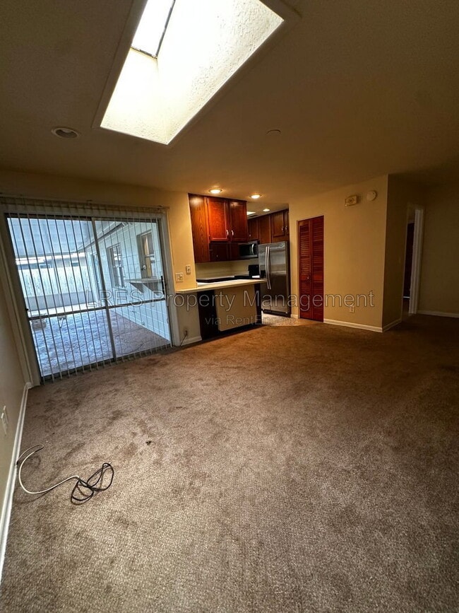 Building Photo - 2719 Merrie Oaks Rd