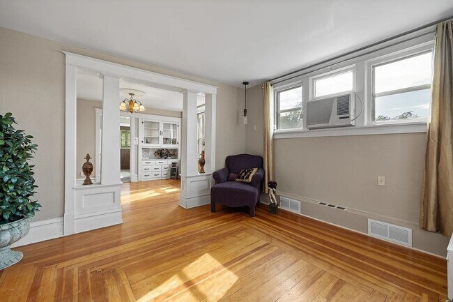 Building Photo - 231 Quincy St