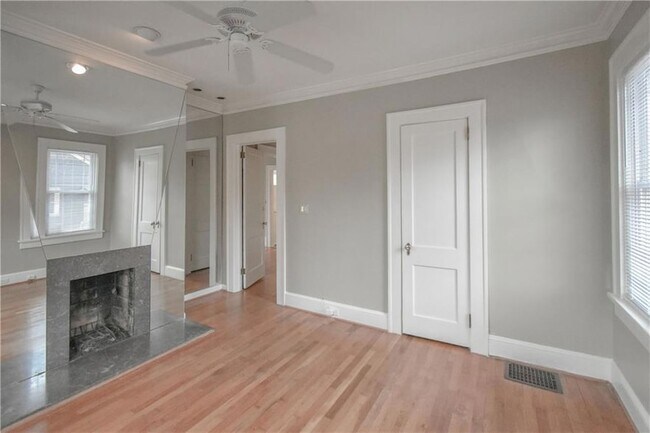 Building Photo - 1176 Holly St NW
