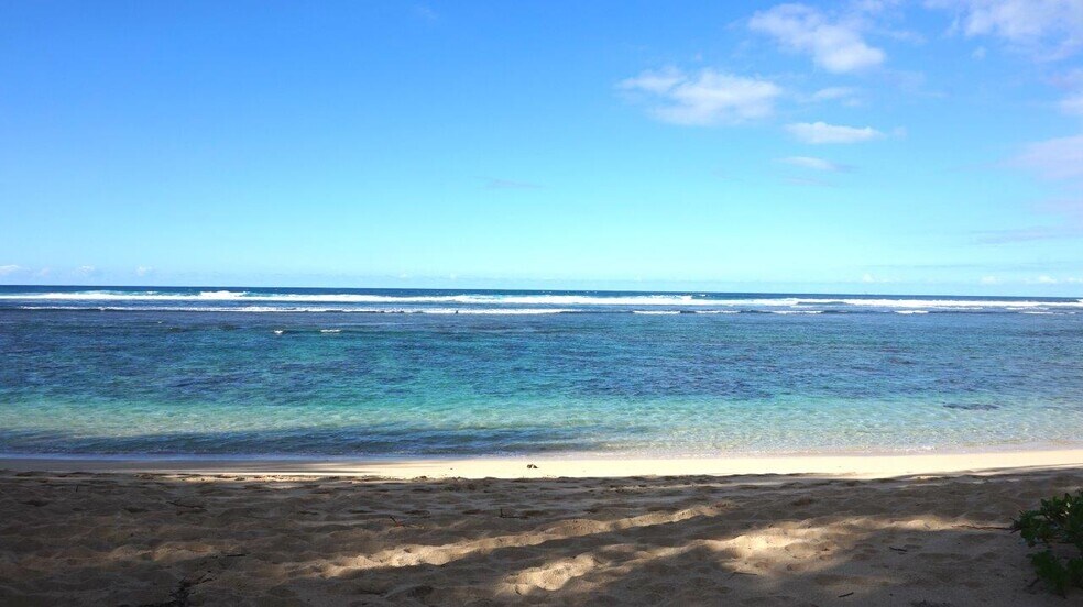 Sandy Beach with great snorkeling, kayaking and surfing - 68 -287 Crozier Loop