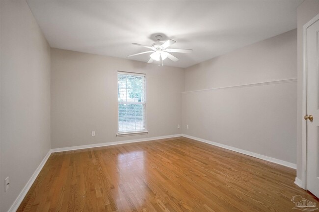 Building Photo - 9150 Stillbridge Ln