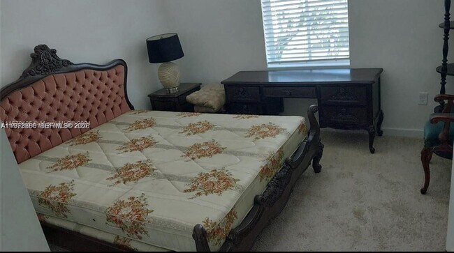 Building Photo - 1790 SE 7th Ter