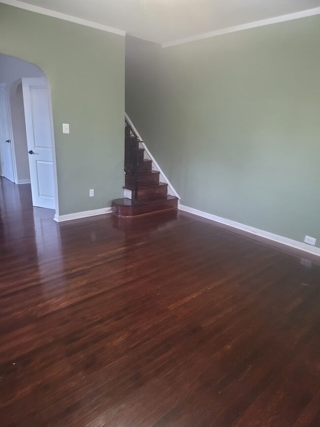 Building Photo - 7008 Ditman St