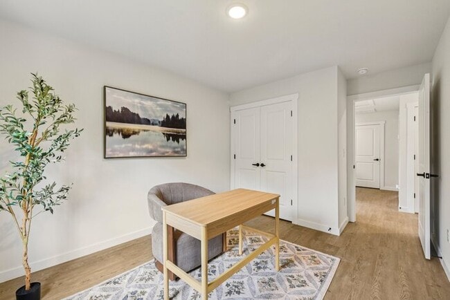 Building Photo - Brand-New Luxury Townhomes in Newton w/ Privacy Fence!