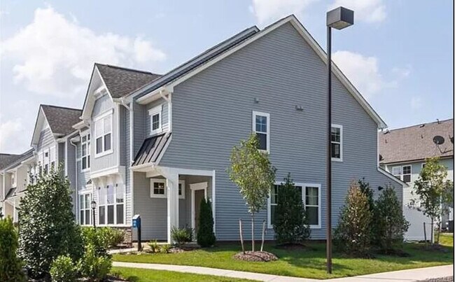 Building Photo - 8079 Rutland Village Dr, Mechanicsville, V...