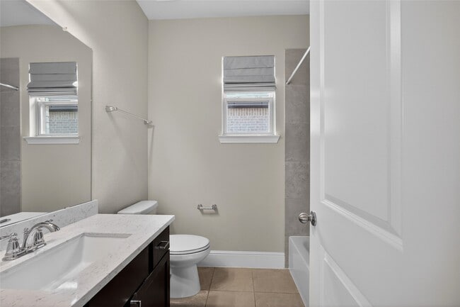 Building Photo - 3031 Lantana Trl