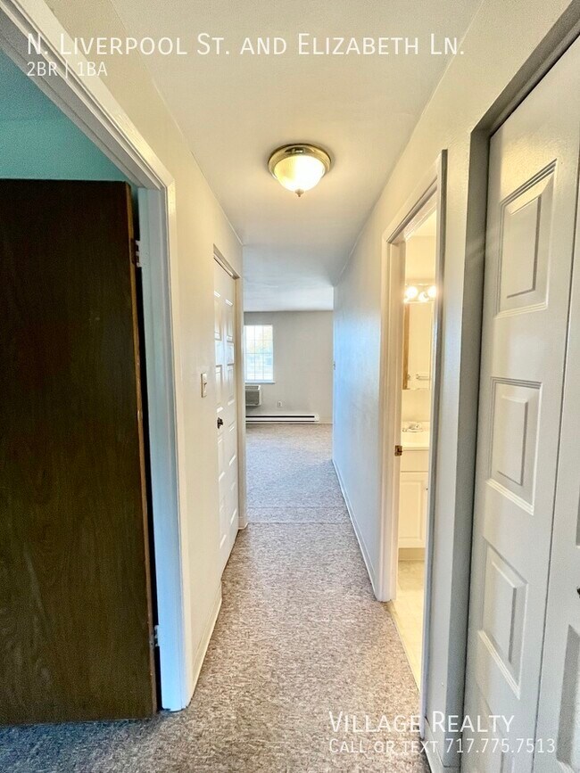 Building Photo - 75 N Liverpool St