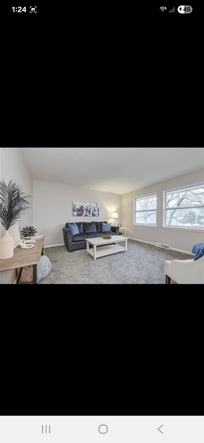 Building Photo - 314 SW Ensley Ln