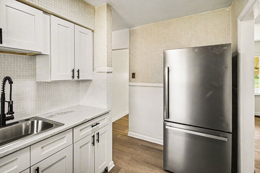 Building Photo - 10205 St Daniel Ln