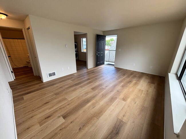 Building Photo - Wetmore Apartments