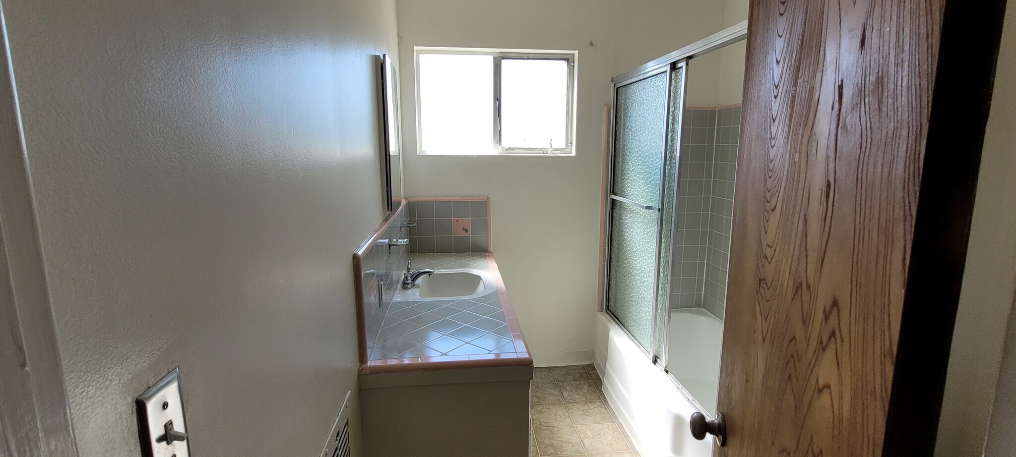 Building Photo - 12015 Lamanda St