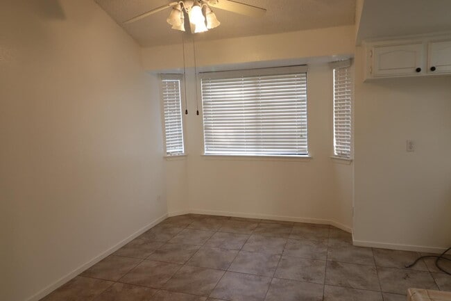 Building Photo - 9388 N Archie Ave