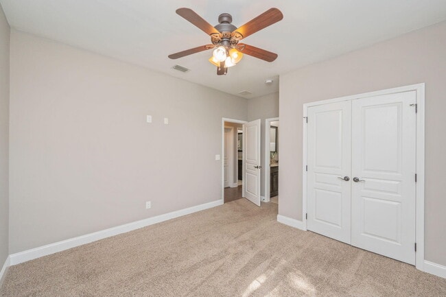 Building Photo - 339 Elliott Rd SE