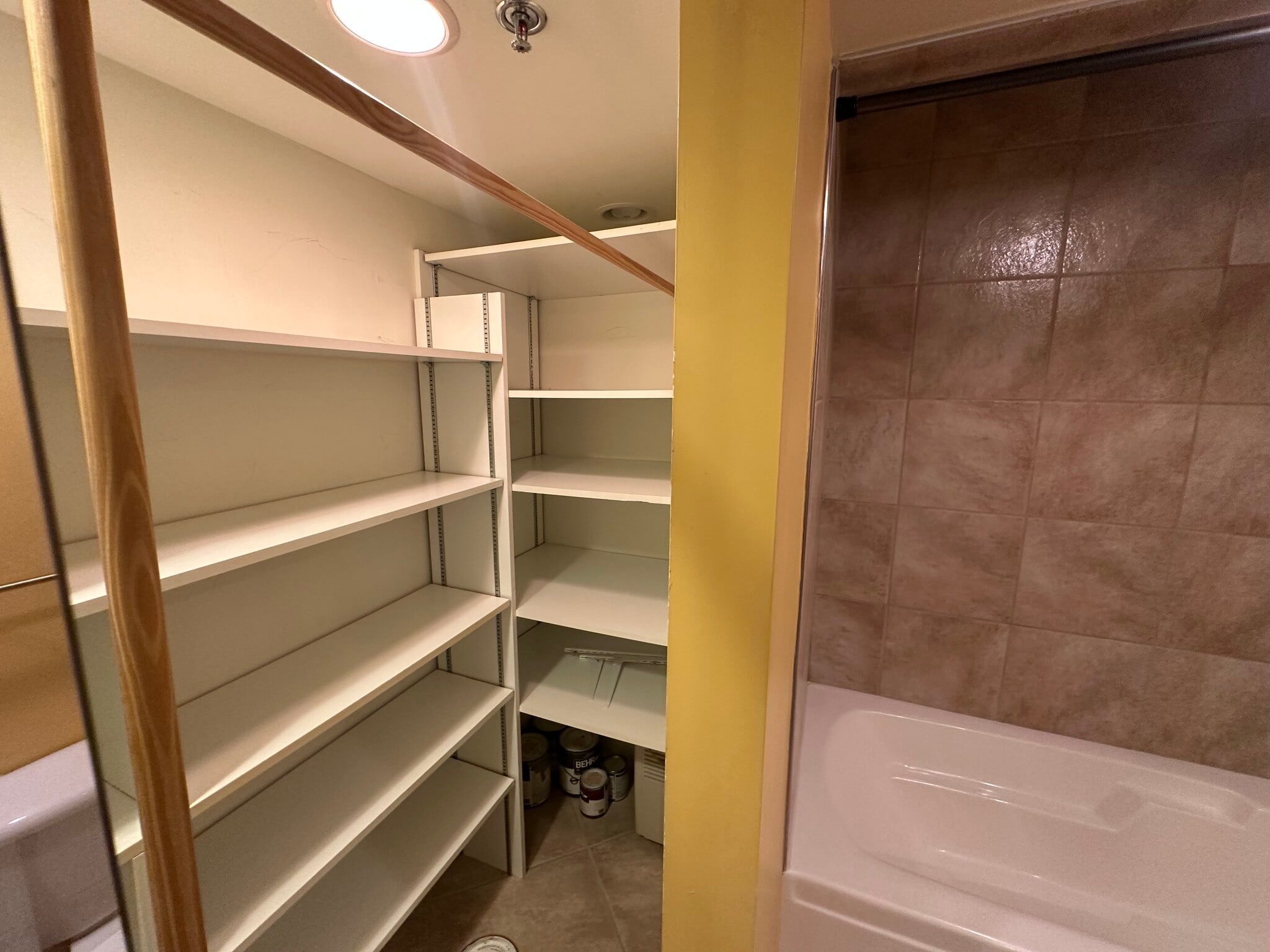 Second Bathroom closet space - 600 Admiral Blvd