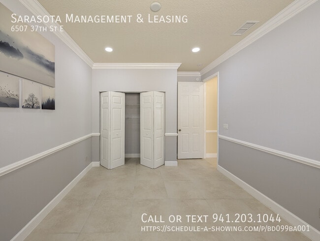 Building Photo - 6507 37th St E