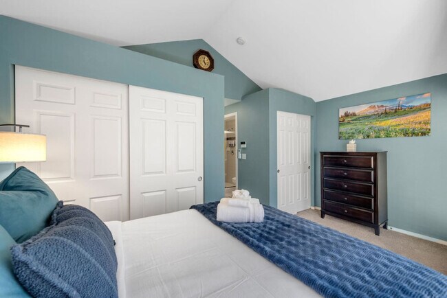 Building Photo - 931 N 35th St