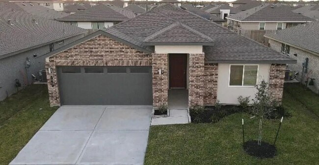 Primary Photo - 7822 Golden Rubia Ln