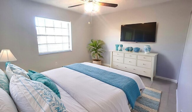 Building Photo - Updated 3/2/2