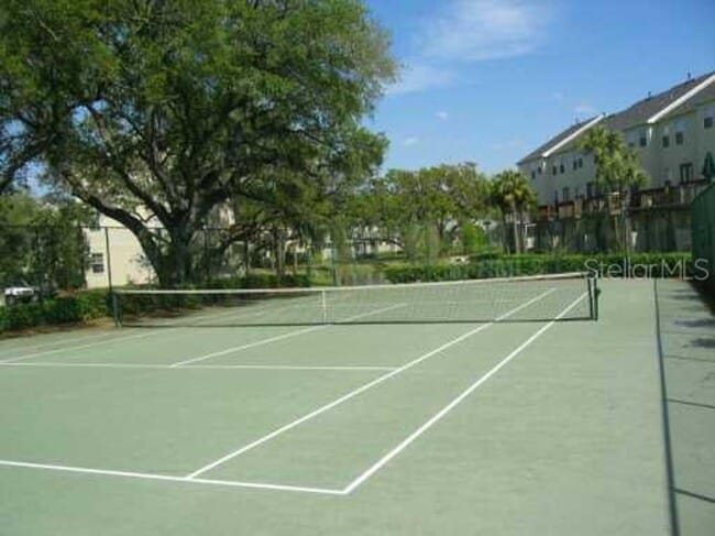 Building Photo - 3013 Pointeview Dr