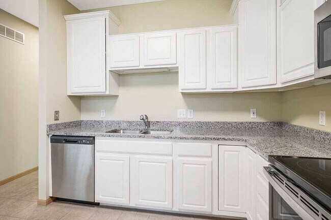 Floorplan - Cascade Pines Duplexes