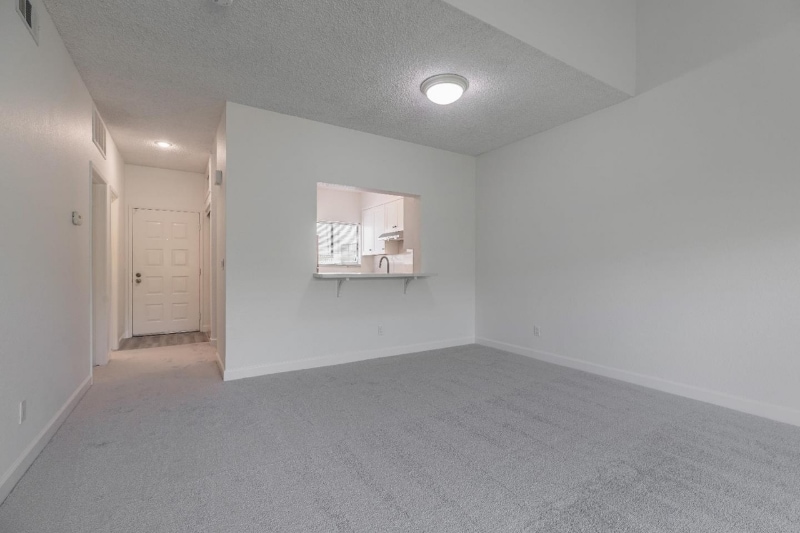 Building Photo - 4681 Albany Cir