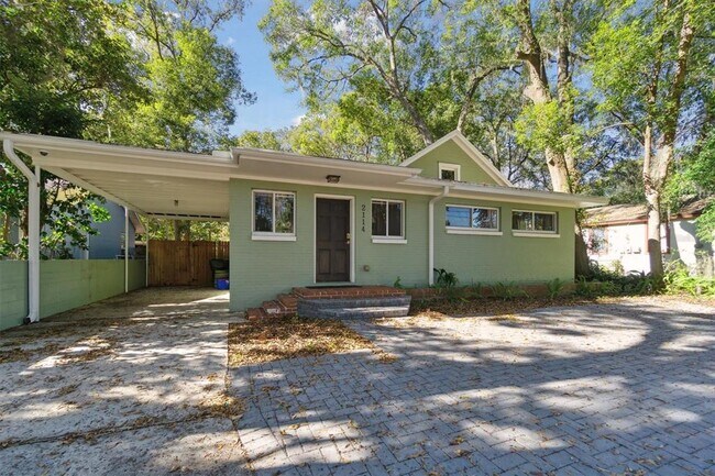 Building Photo - 2114 NW 7th Terrace