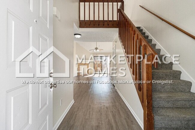 Building Photo - 5839 Trent Walk Dr