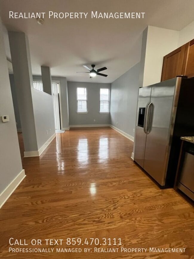 Building Photo - 650 S Mill St