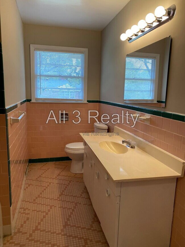 Building Photo - 3719 Bridlewood Dr