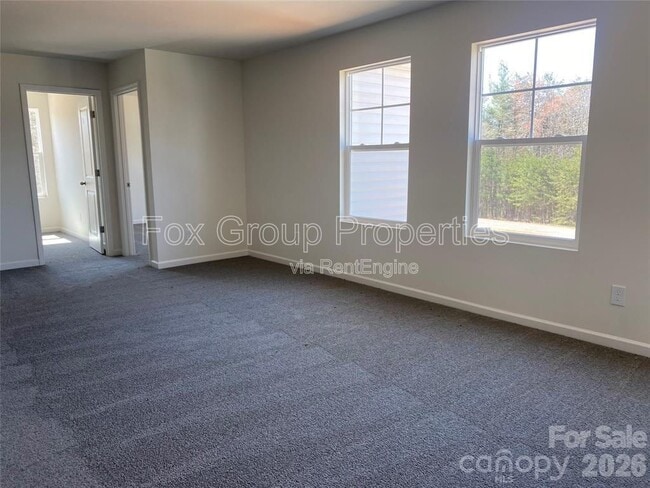 Building Photo - 1662 Nicholas Way