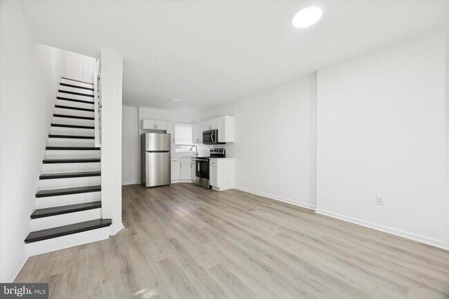 Primary Photo - 5133 Reno St