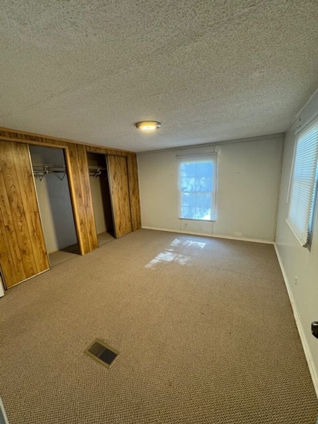 Building Photo - 103 Waldrop Rd