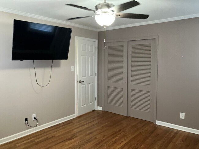 Building Photo - 3004 Nathanael Rd